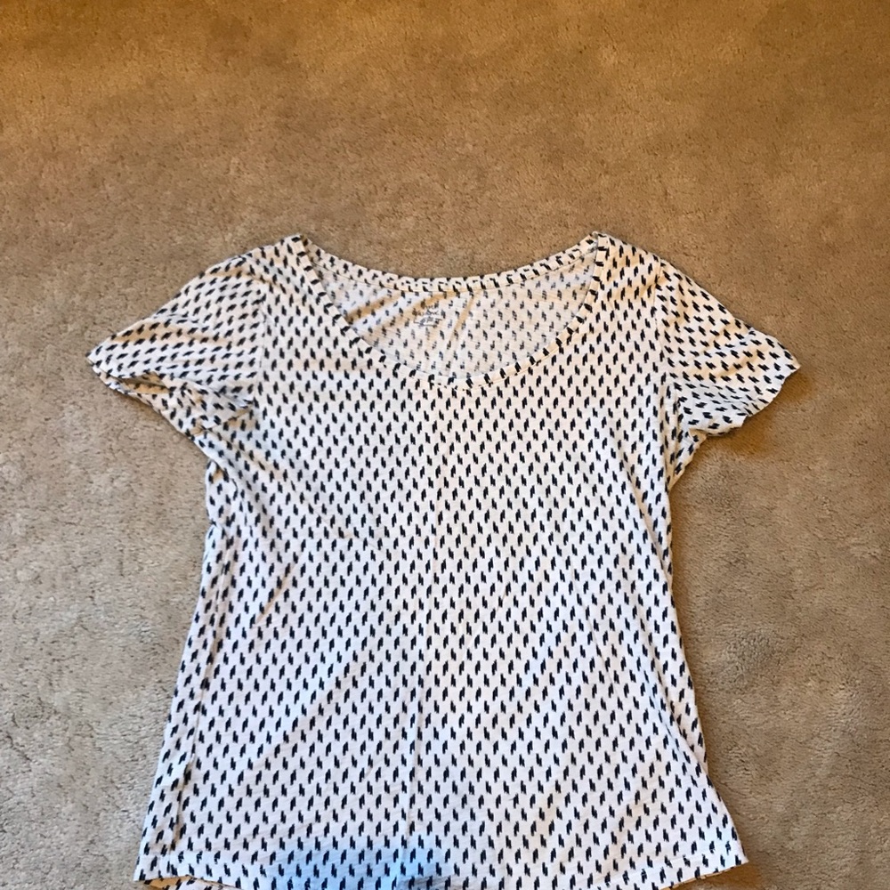 Ann Taylor Loft sun washed T, size small